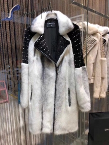 Chanel Fur Jacket 001